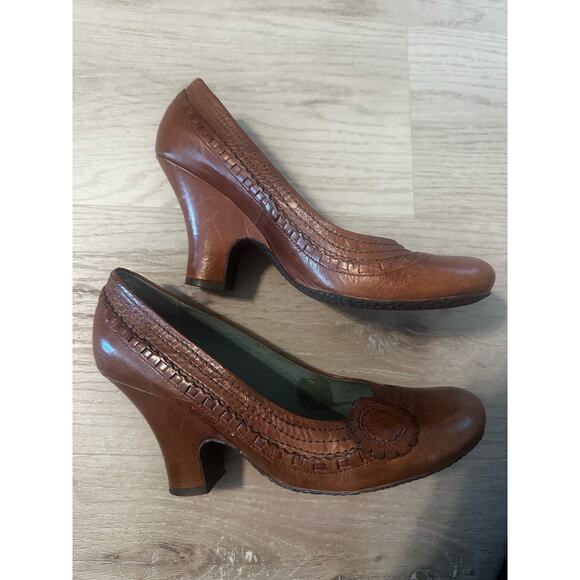 Biviel brown leather wedge heels size 9 round toe - Picture 5 of 7